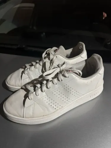 Tênis adidas N°38