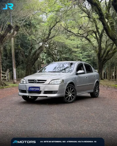 Chevrolet Astra 2.0 8V/ CD 2.0 8V Hatchback 5P MEC 2004