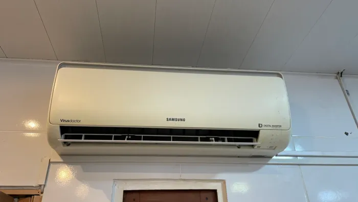 Ar condicionado Samsung invert usado 9000BTU/h