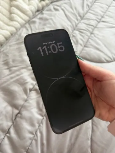 iPhone 14 Pro Max 100% bateria
