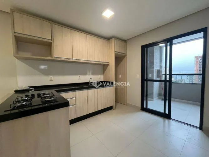 Apartamento Novo semi Mobiliado para locação com 2 quartos sendo 1 suíte por R$2.500,00 no
