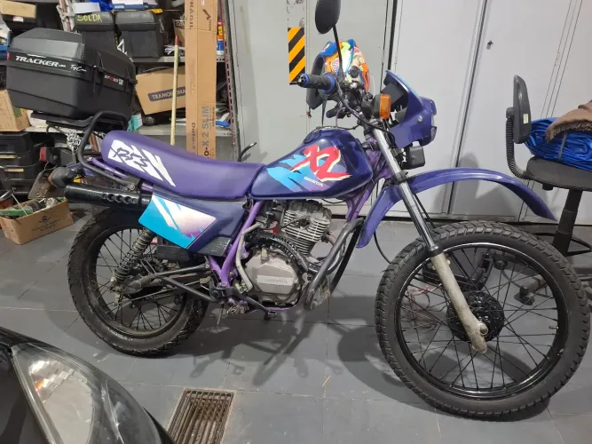 Xl 125 s moto para restauração com manual e chaves reserva funcionando perfeitamente