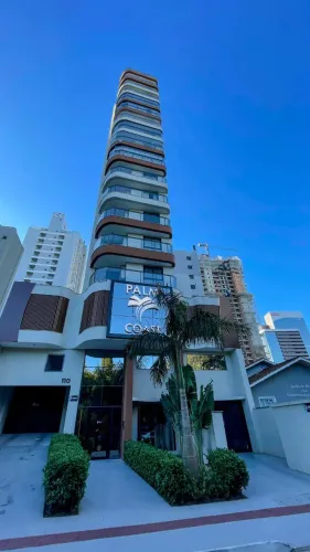 Apartamento Novo e Mobiliado | Praia Brava | 2 Quartos | Suíte | 68m² | Itajaí