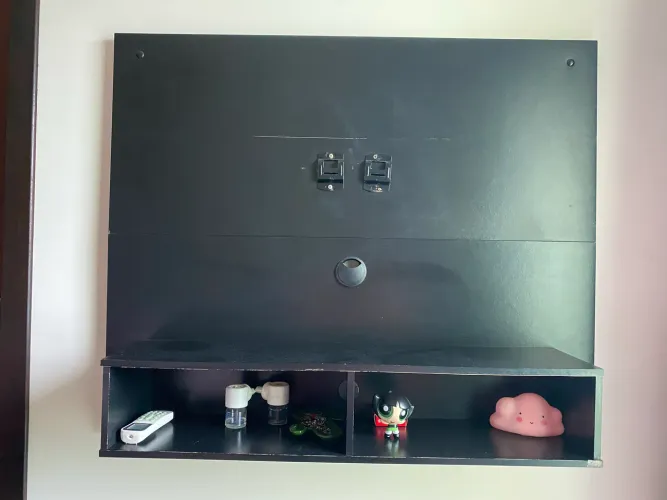 Painel de tv com suporte e nicho
