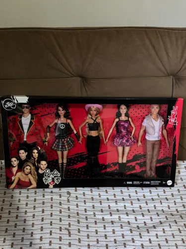 Barbie Rbd Rebelde Conjunto Com 5 Bonecas - Mattel