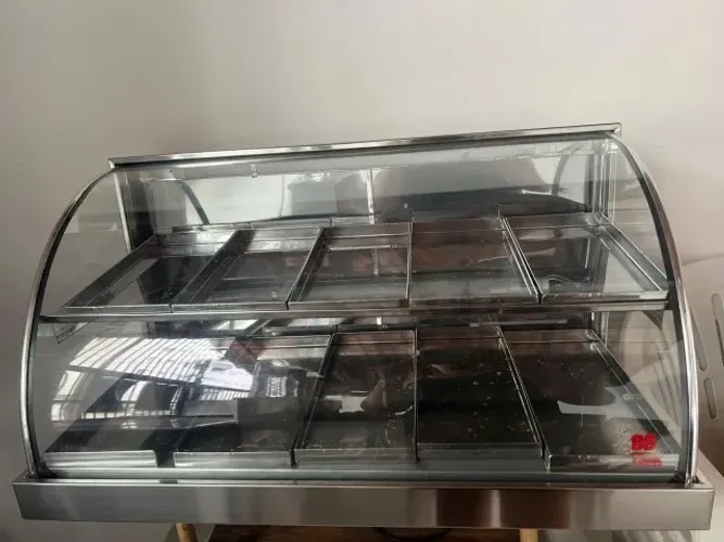 Estufa Vitrine Para Salgados de 10 Bandejas - 220v