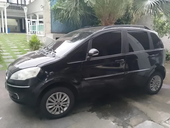Fiat Idea Essence 1.6 Flex 16V 5P 2013