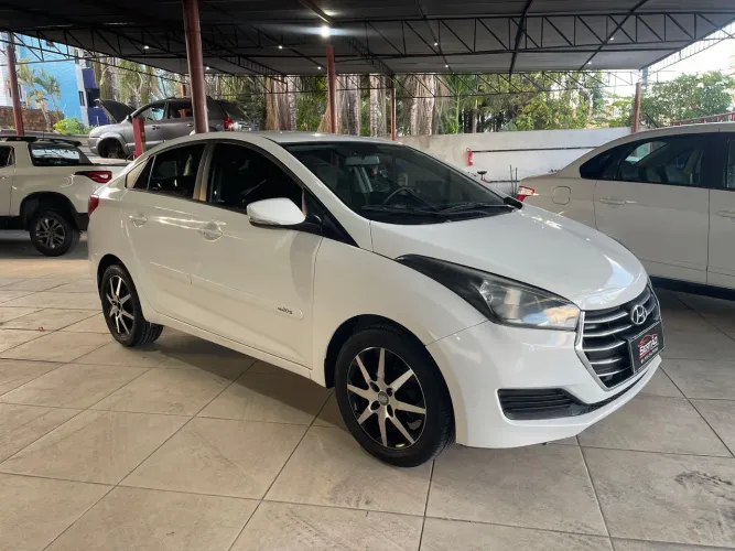 Hyundai HB20S Comfort Plus 1.0 TB Flex 12V Mec. 2017