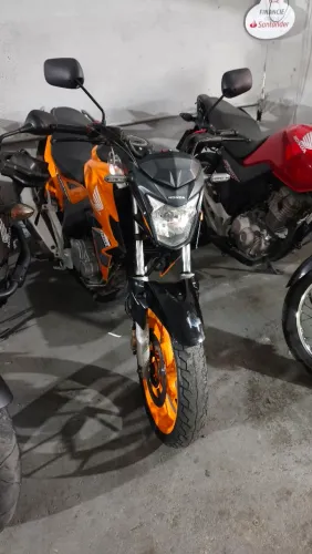HONDA CB TWISTER 250 LARANJA 2019 Shalon veículos Cariacica