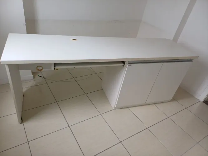 Escrivaninha NOVA