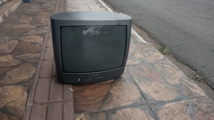 Tv Philips 20"