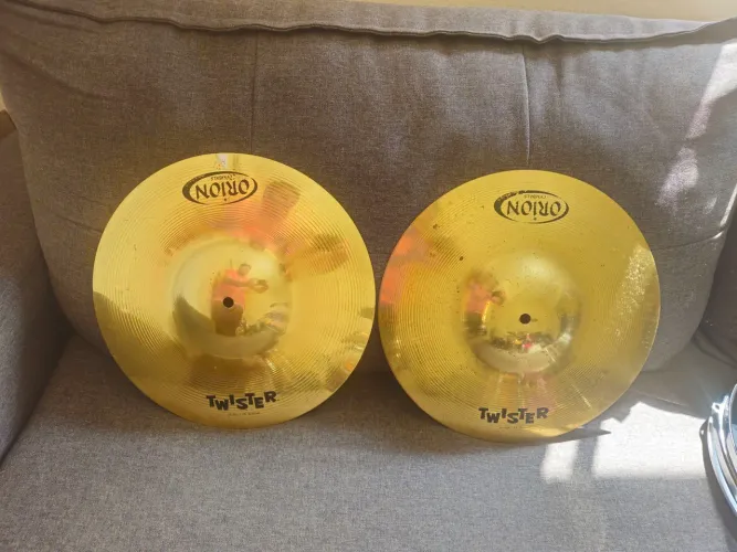 Hats Orion Twister 14
