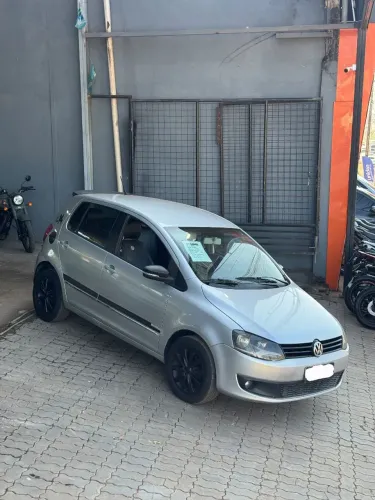 Volkswagen Fox Prime/higli. 1.6 Total Flex 8V 5P 2011