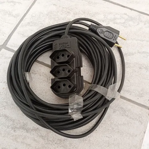 Extensão Elétrica Fox Prime 10A 2x1,5 com 3 Tomadas - Cabo Longo 30 metros