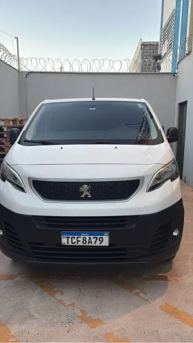 Peugeot Expert Cargo 1.5 Turbo Diesel 2024