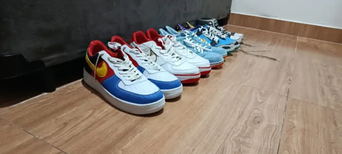 Lote com 5 pares de tênis usados