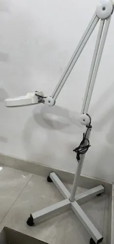 Luminária tripé