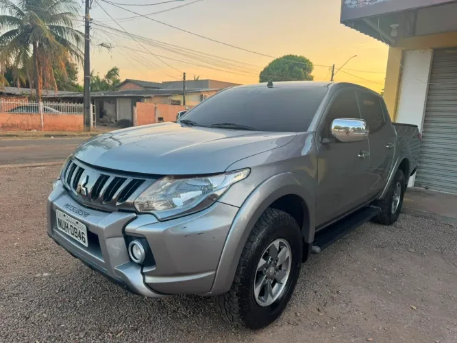 Mitsubishi L200 Triton Sport HPE 2.4 CD Diesel Aut. 2020