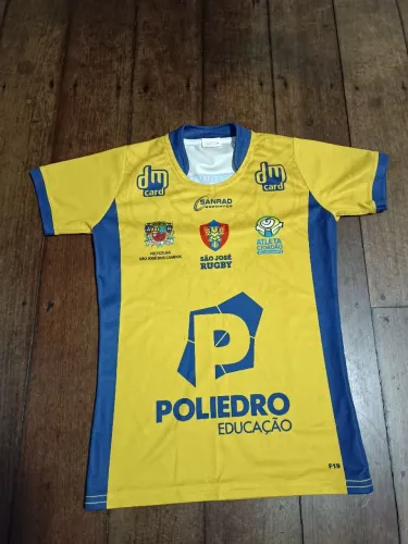 Camisa Feminina Esportiva Hugby São José