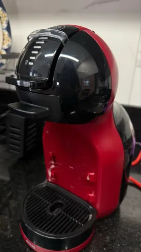 Cafeteira Arno Dolce Gusto