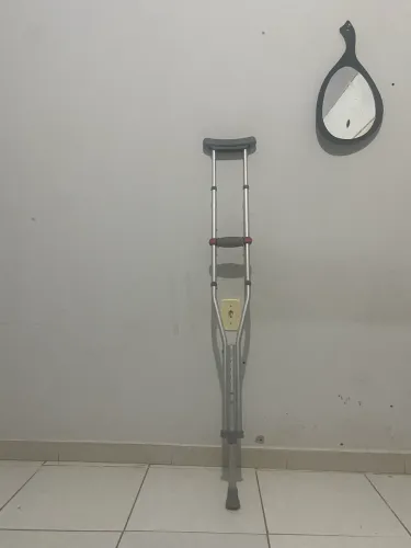 Venda de par de muletas