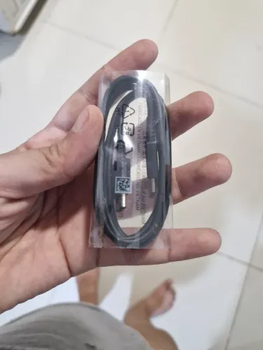 Cabo tipo c nas duas pontas