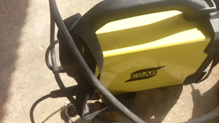 Vendo essa máquina de solda muito boa 