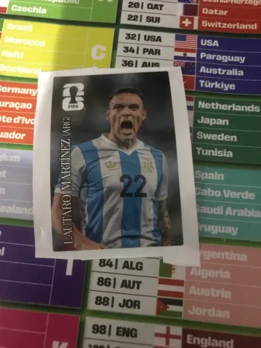 Vendo cartinha da copa do mundo faço por 30