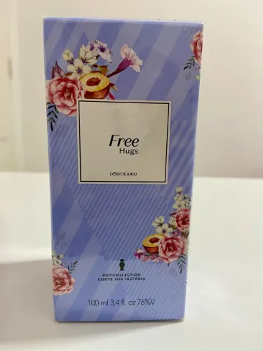 Perfume Free Hugs 