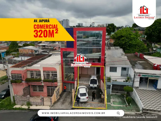 Ponto Comercial 320m² com Pé-Direito Alto e 4 Vagas na Praça 14 de Janeiro