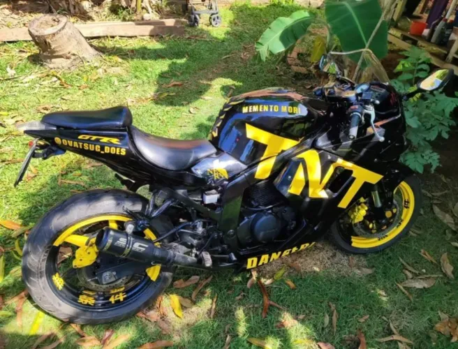 TNT COMET GTR250 PERSONALIZADA