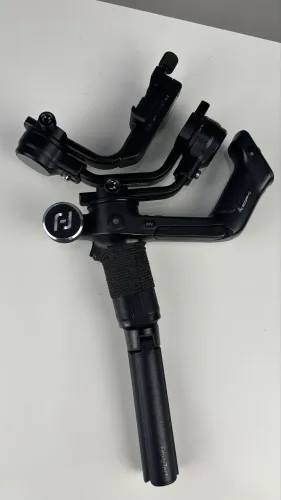 Estabilizador Gimbal Scorp C