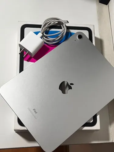 IPAD 10° GERAÇÃO - 64 GB PRATA