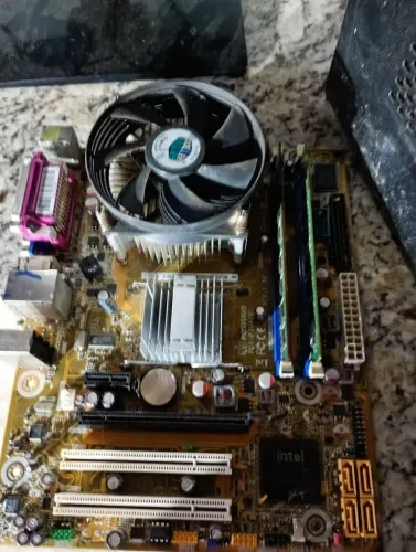 Placa positivo DDR3 tudo funcionando só preguiça de montar