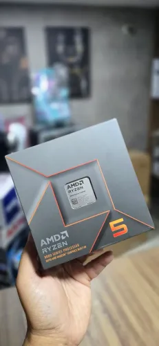 Processador Amd Ryzen 5 8500g 5.0ghz Turbo 6-cores 12-thread [ NOVO LACRADO ] 