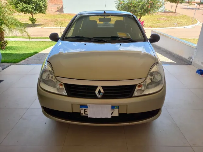Renault Symbol Expression Hi-flex 1.6 16V 4P 2012