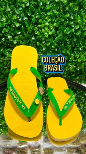 Variedades de havaianas da copa pra vc monta com seus look !