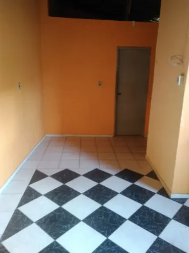 Alugo Casa no São Conrado ideal para solteiro ou casal
