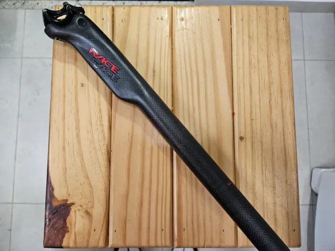 Canote Carbono Race Face Next 31.6x400