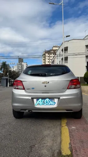 Chevrolet Onix JOY Hatch 1.0 8V Flex Mec. 4P 2018