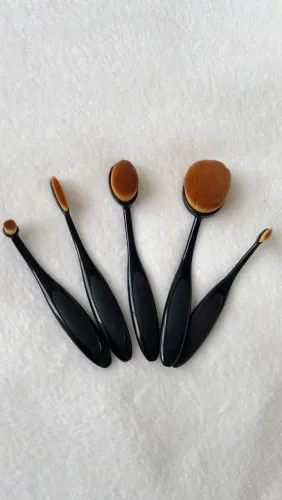 Kit com 5 pincéis de maquiagem estilo escova oval