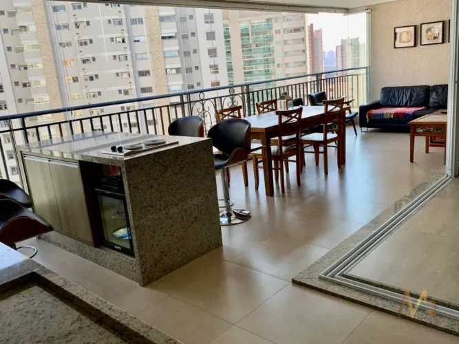 Apartamento no condomínio SELECTIVE Morumbi, amplo terraço gourmet, 4 dormitórios, 4 vagas