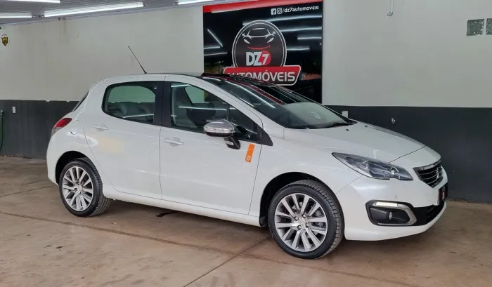 Peugeot 308 Roland Garros 1.6 TB Flex 16V 5P AUT 2018