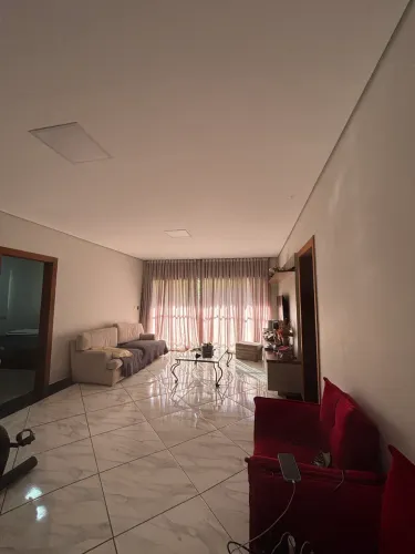 Casa no condomínio Tiradentes