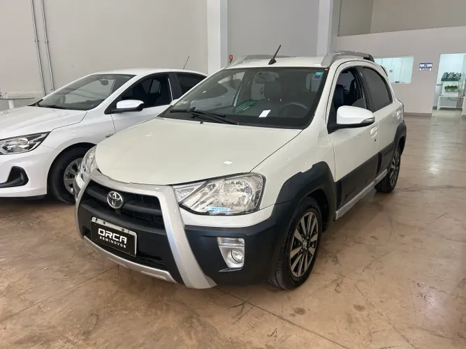 Toyota Etios Cross 1.5 Flex 16V 5P Aut. 2018