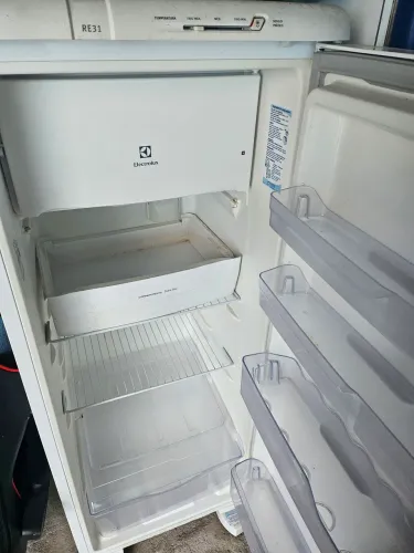 Geladeira Eletrolux