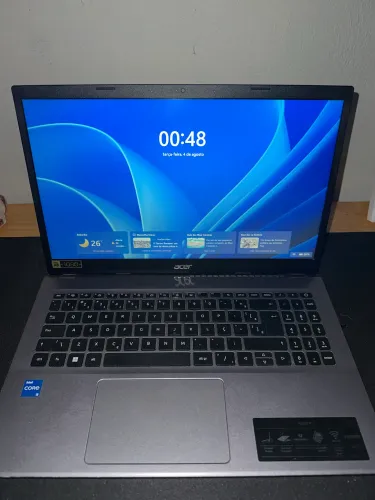 Acer Aspire 5 i5 12450H 8Gb SSD 256GB Windows 11 - Excelente Estado