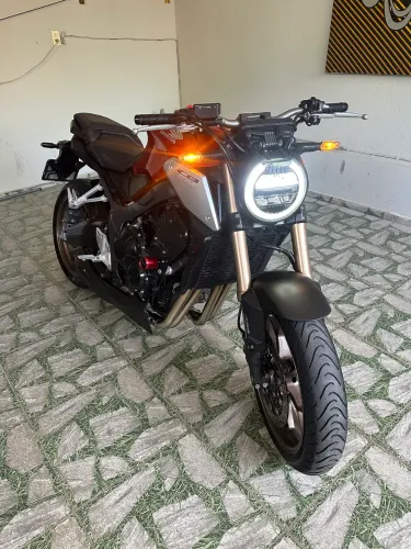 Honda cb 650r 2021