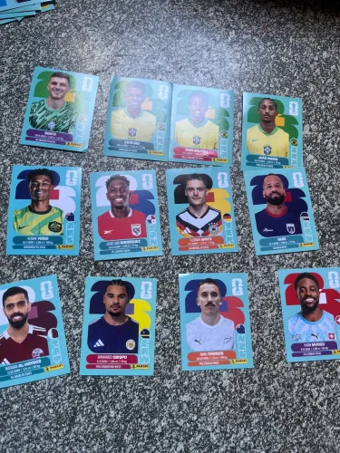 KIT FIGURINHAS DA COPA