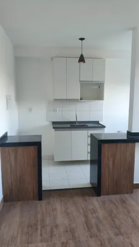 ALUGO APARTAMENTO 2 QUARTOS C SUÍTE